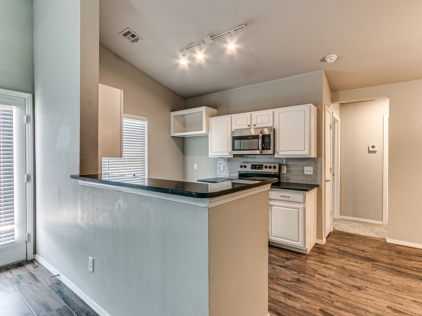 Beautiful Home in Edmond + Edmond Schools + 3 bedrooms – photo 5