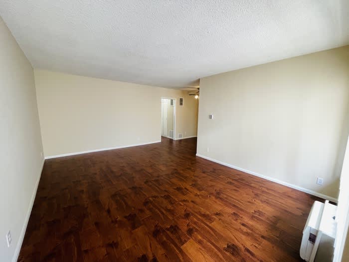 949 North Alfred Street – photo 1