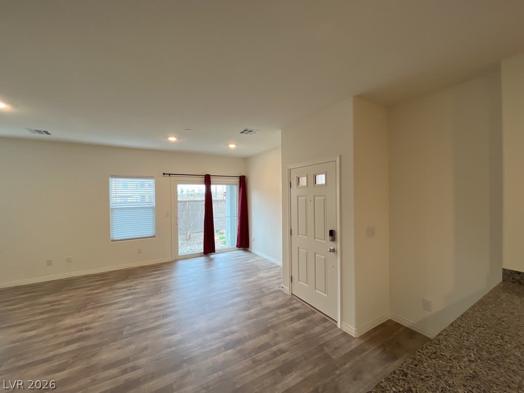 4261 Venus Falls Avenue – photo 2