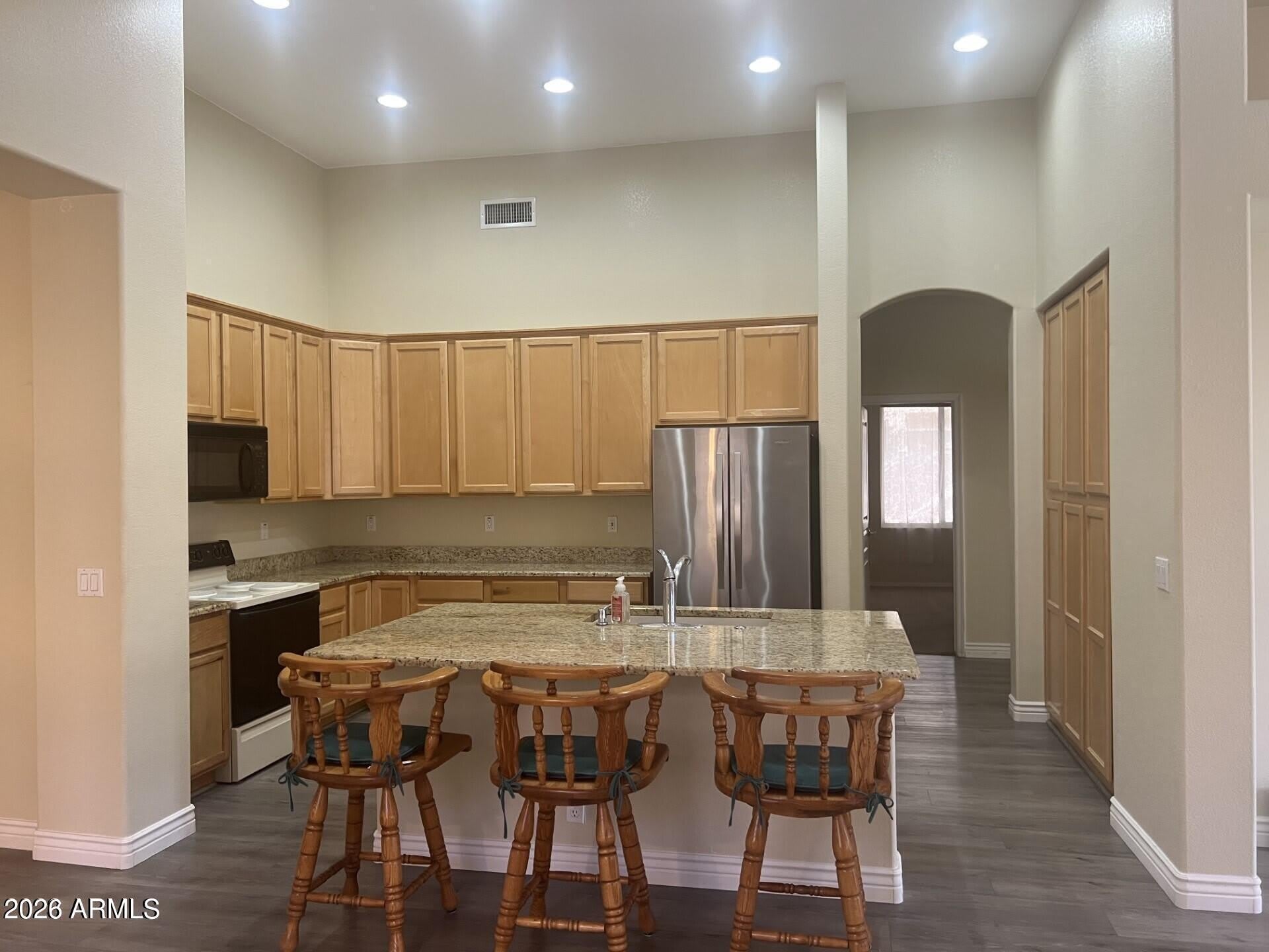 7033 W Irma Lane – photo 4