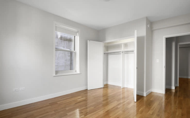 109 W 15Th St – photo 4