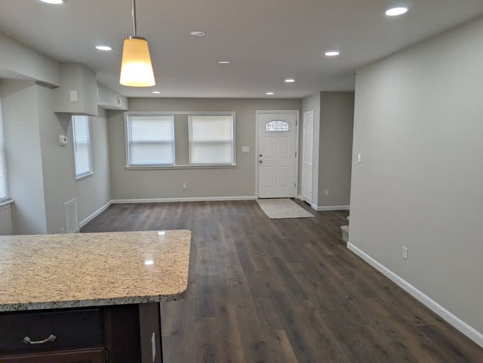 3999 Eierman Avenue – photo 1
