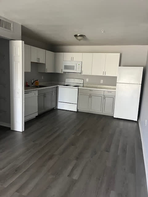 2205 Carillon Place – photo 1