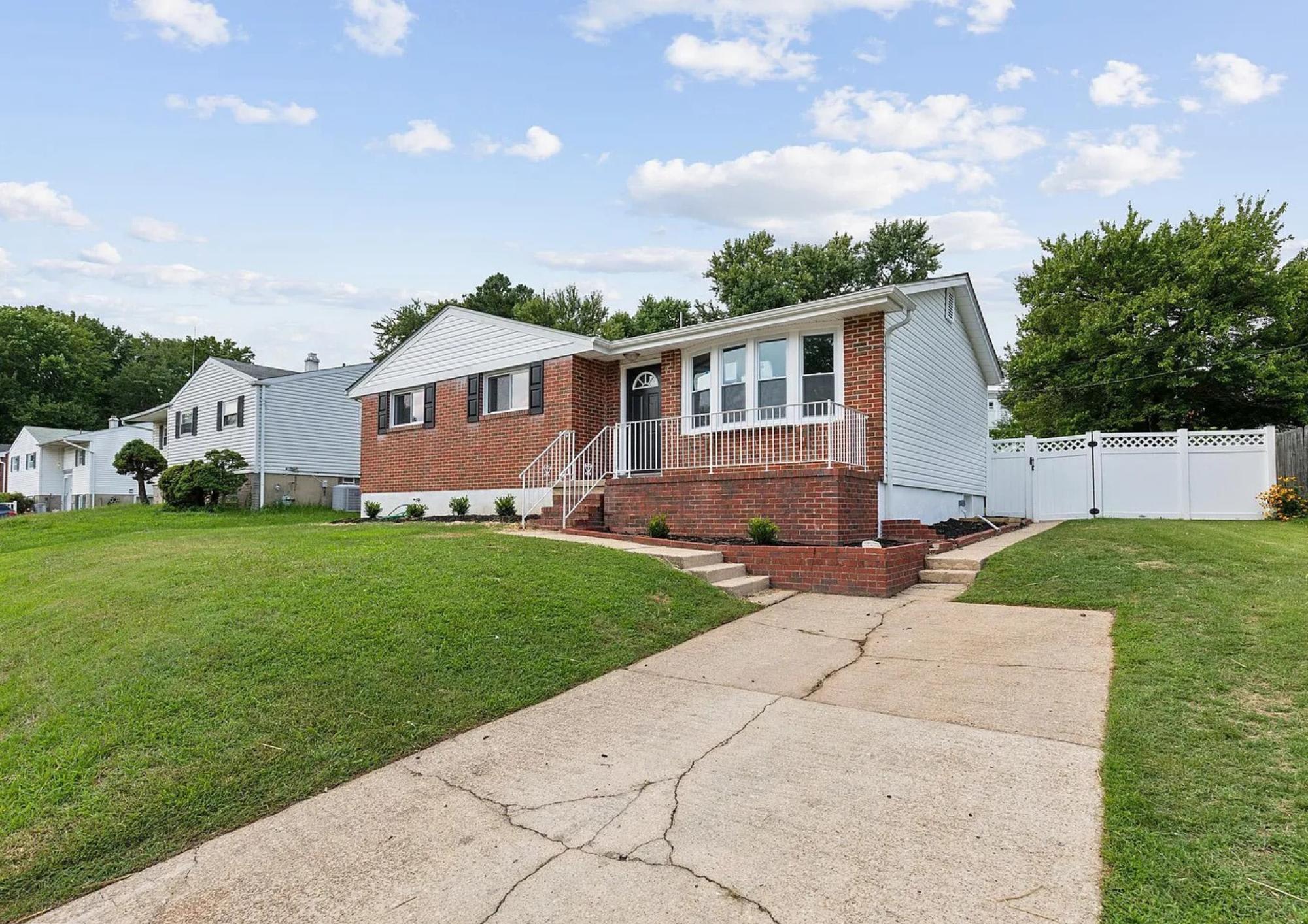 5522 Lanham Way – photo 2