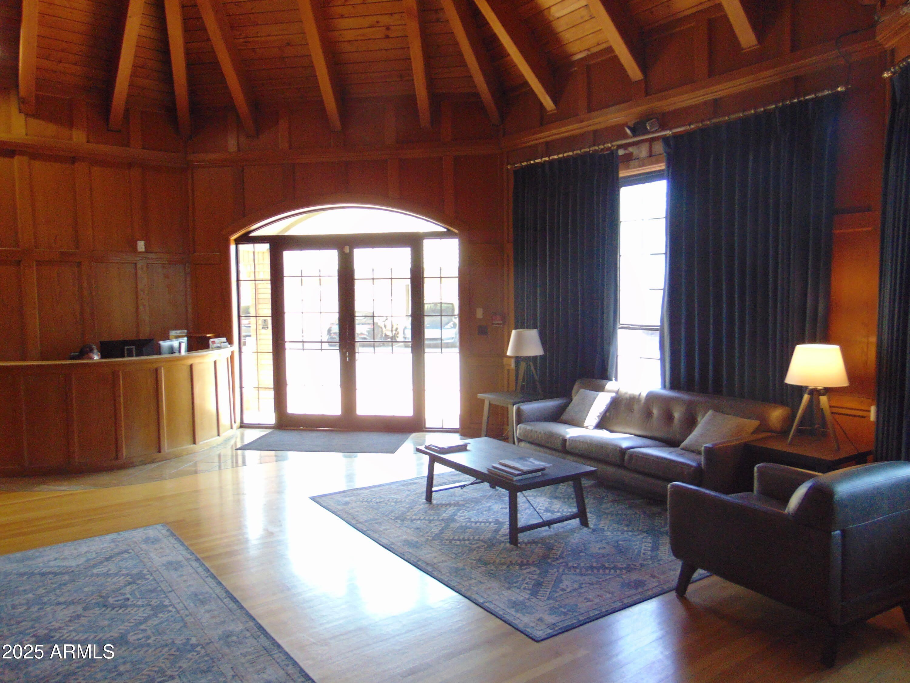 1212 E Osborn Road – photo 3