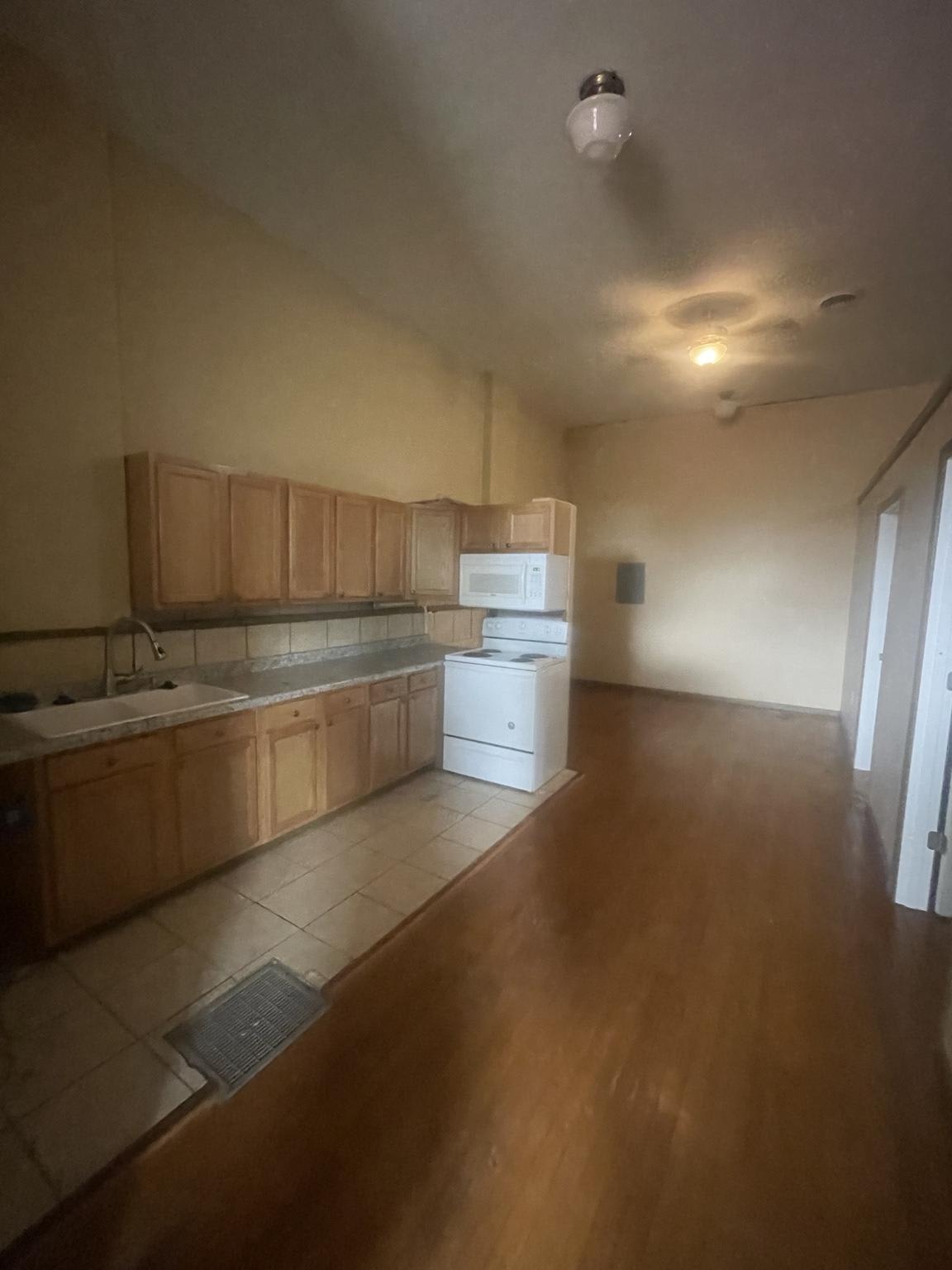 5 South 4Th Street A – photo 4