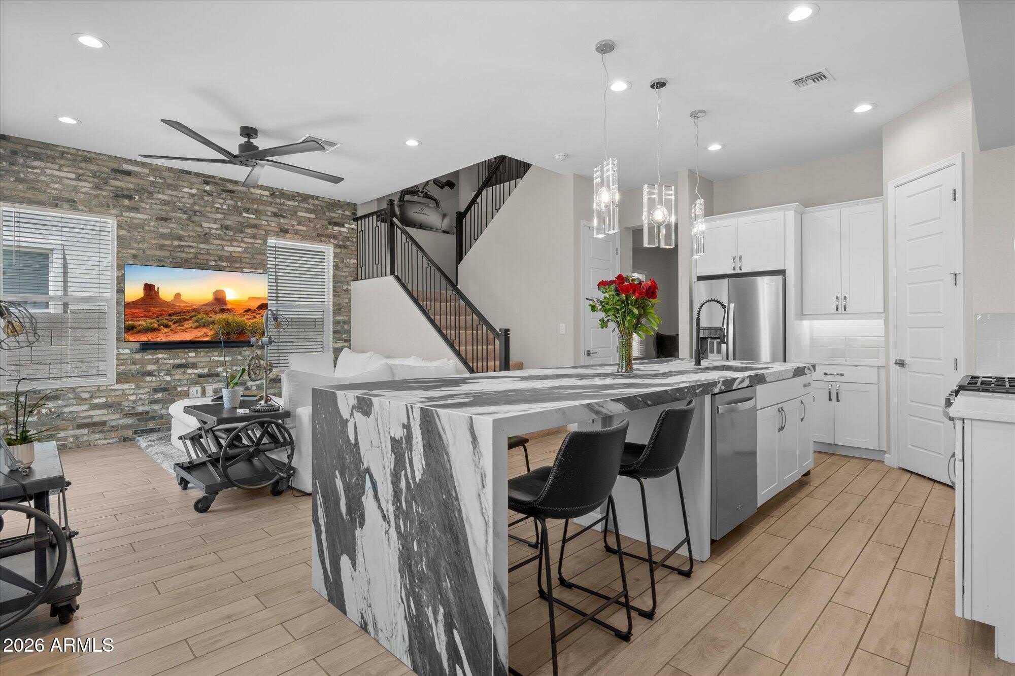 5041 E WOODRIDGE Drive – photo 4