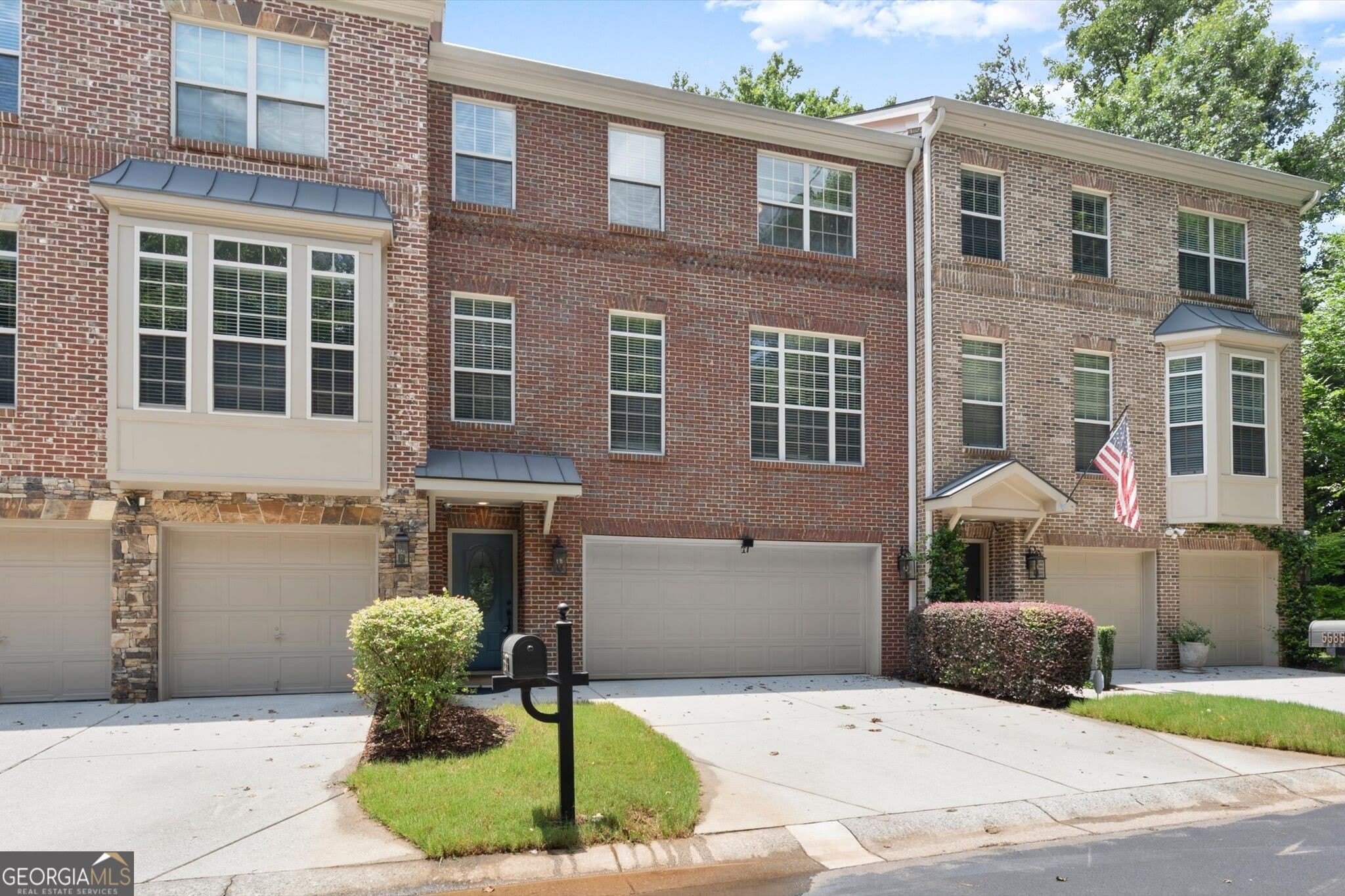 5583 Julian Place – photo 2
