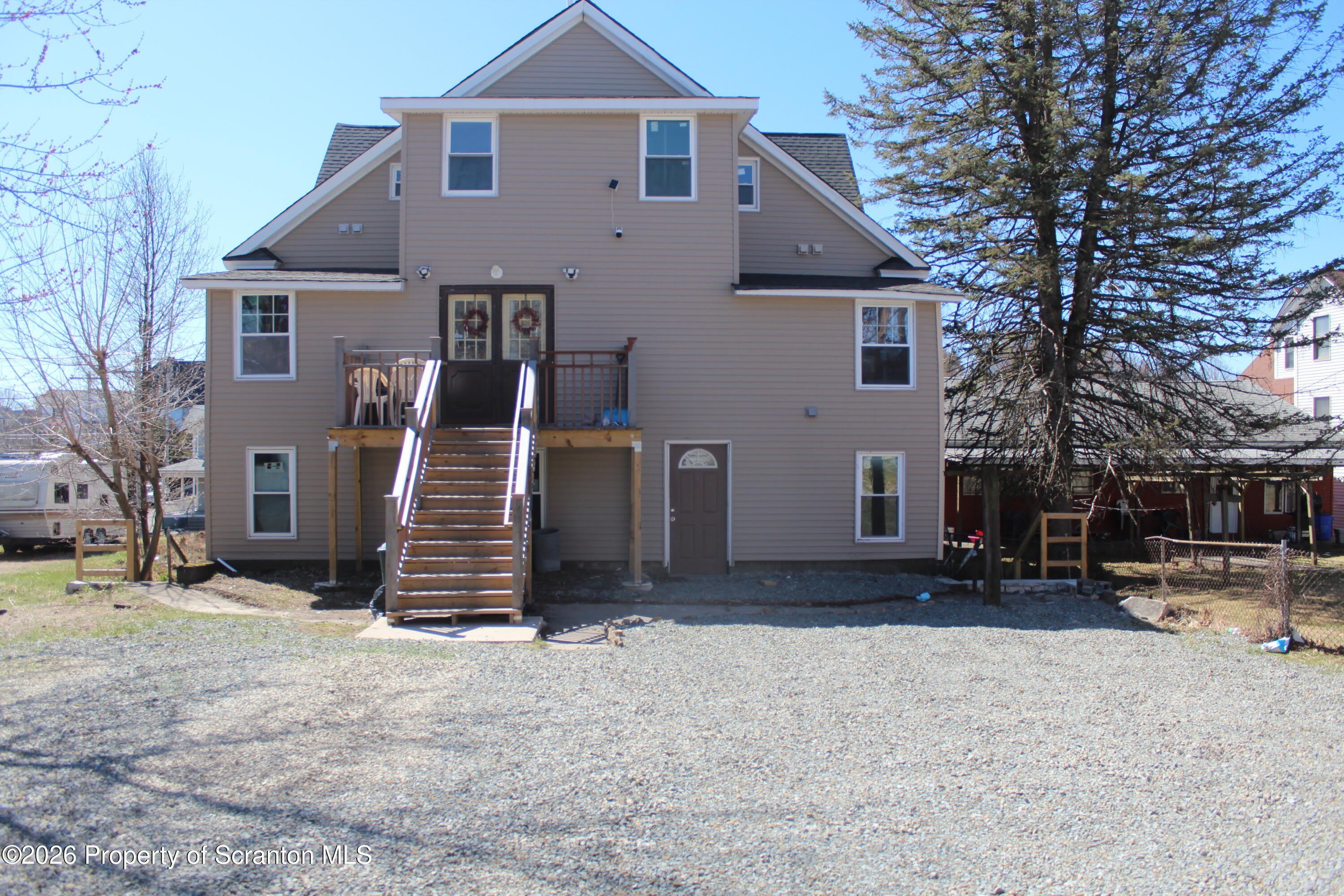1122 Luzerne Street – photo 2