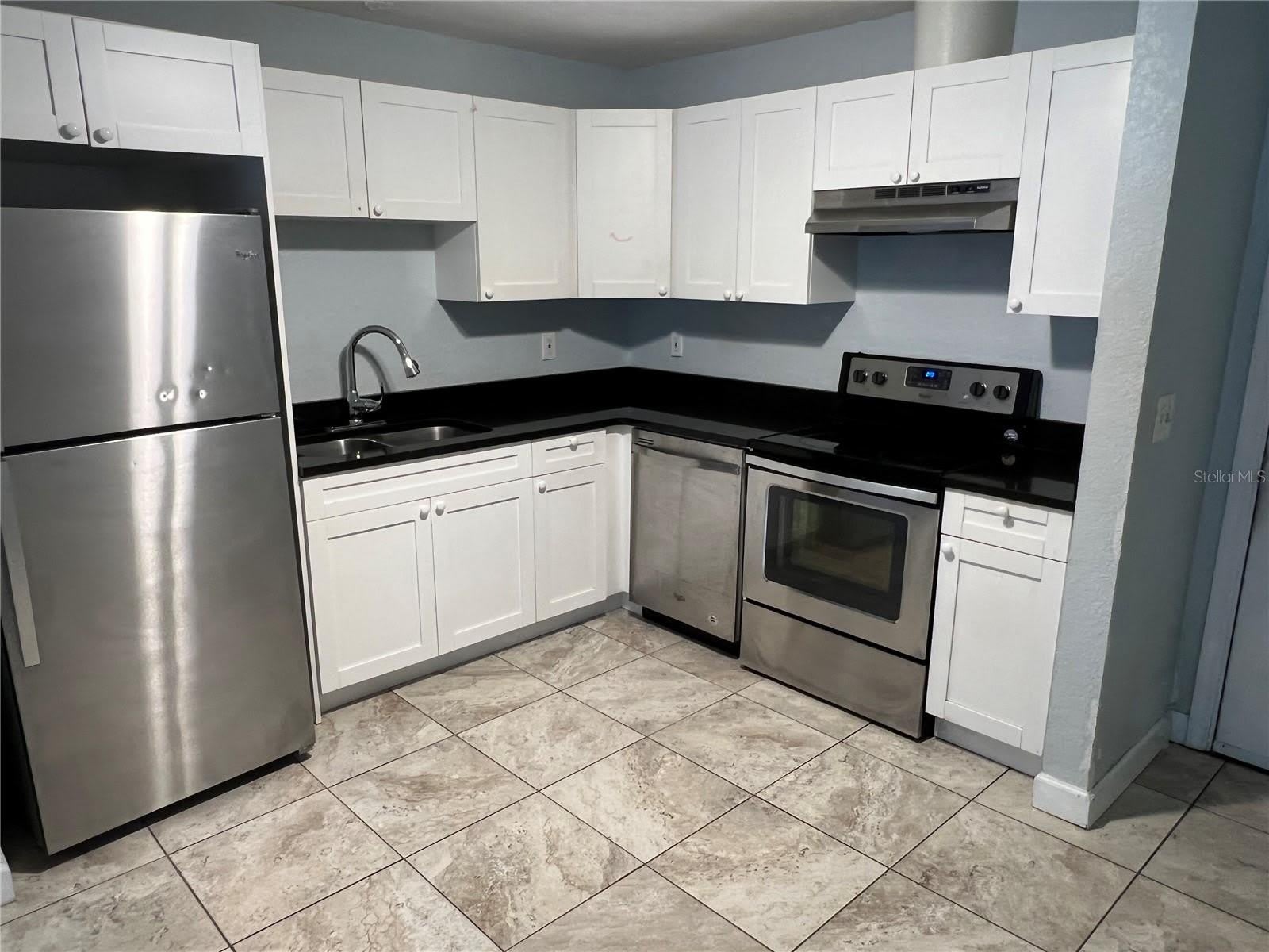920 MAYDELL Drive – photo 2