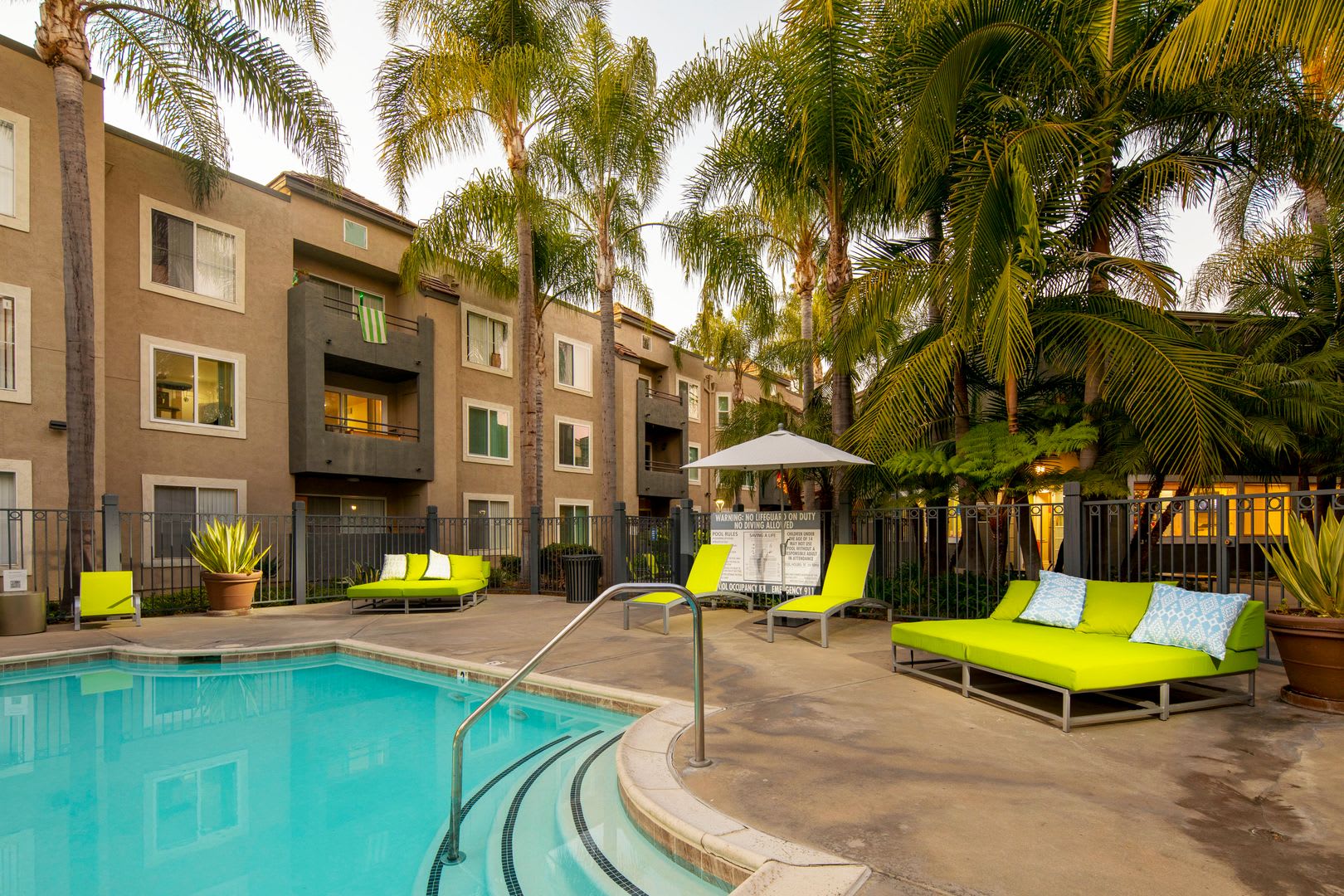 Mission Pacific Apartments – photo 1