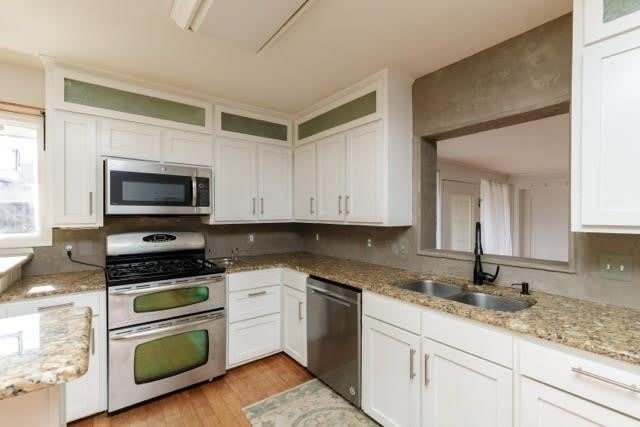 452 Delaine Drive – photo 5