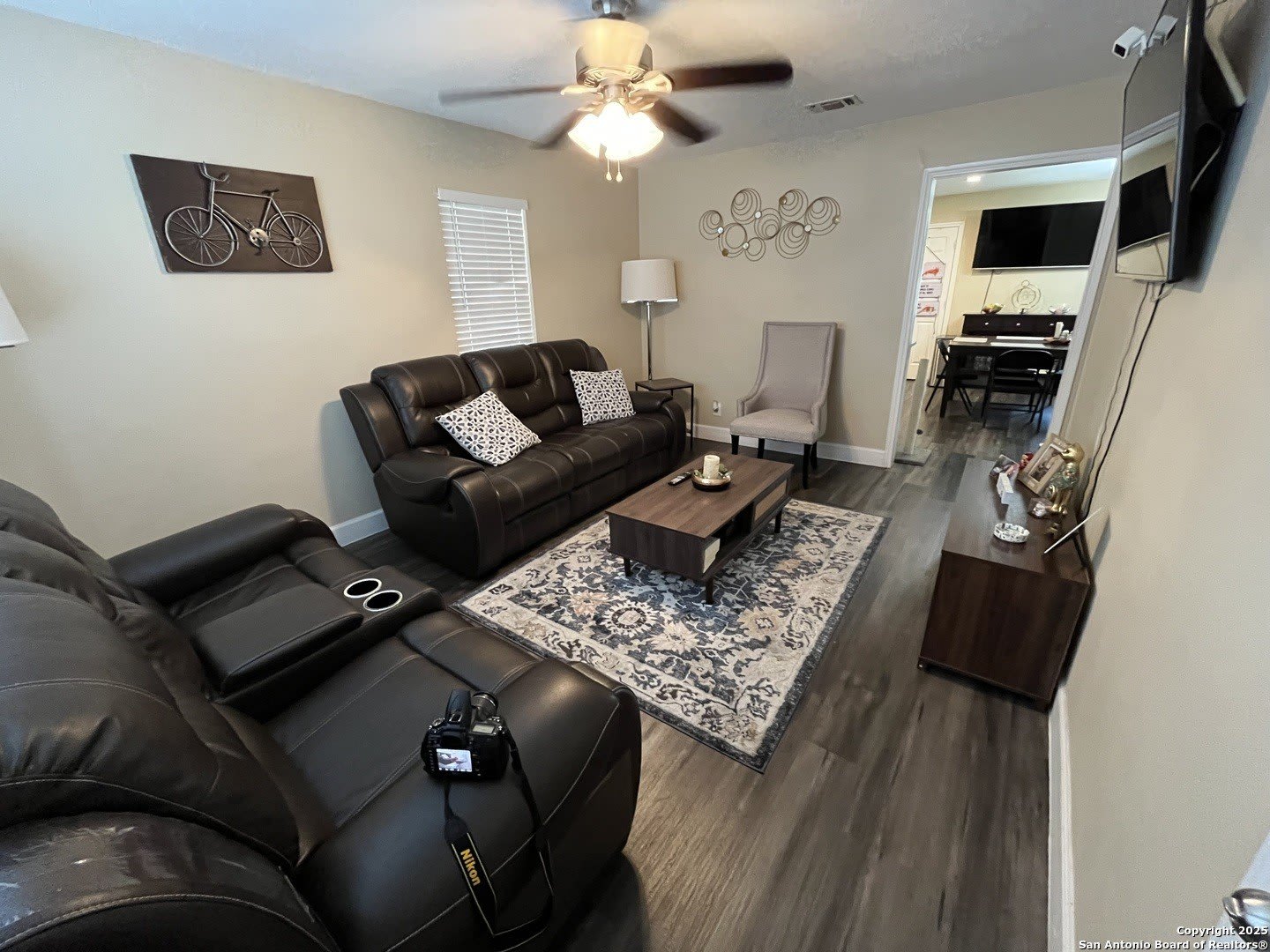 433 Dora St – photo 3