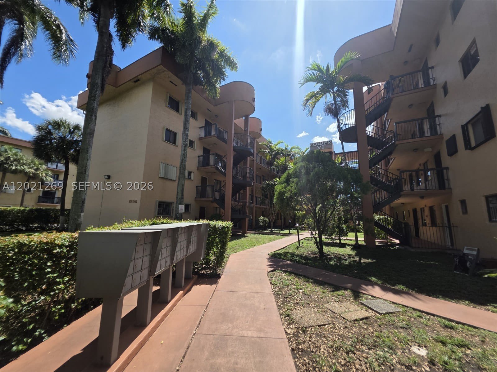 5560 W 21st Ct – photo 3