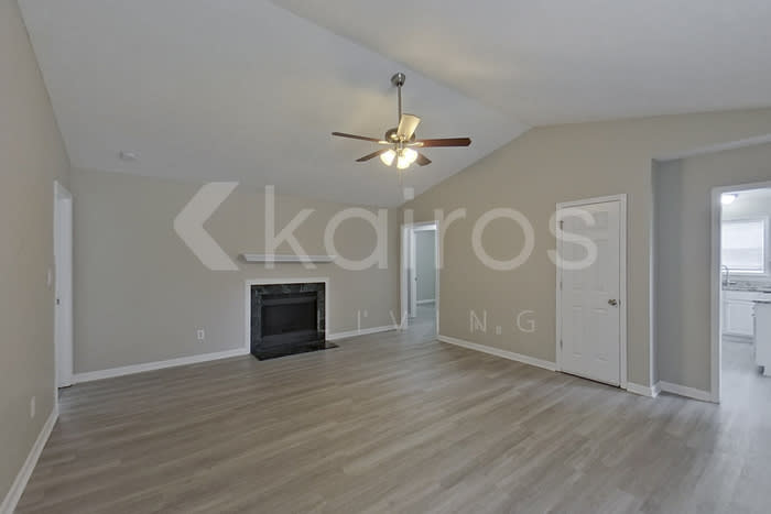 150 Chapel Hill Drive – photo 3