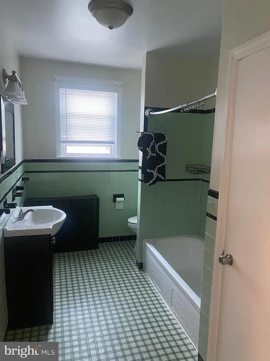 148 Haddon Avenue – photo 2
