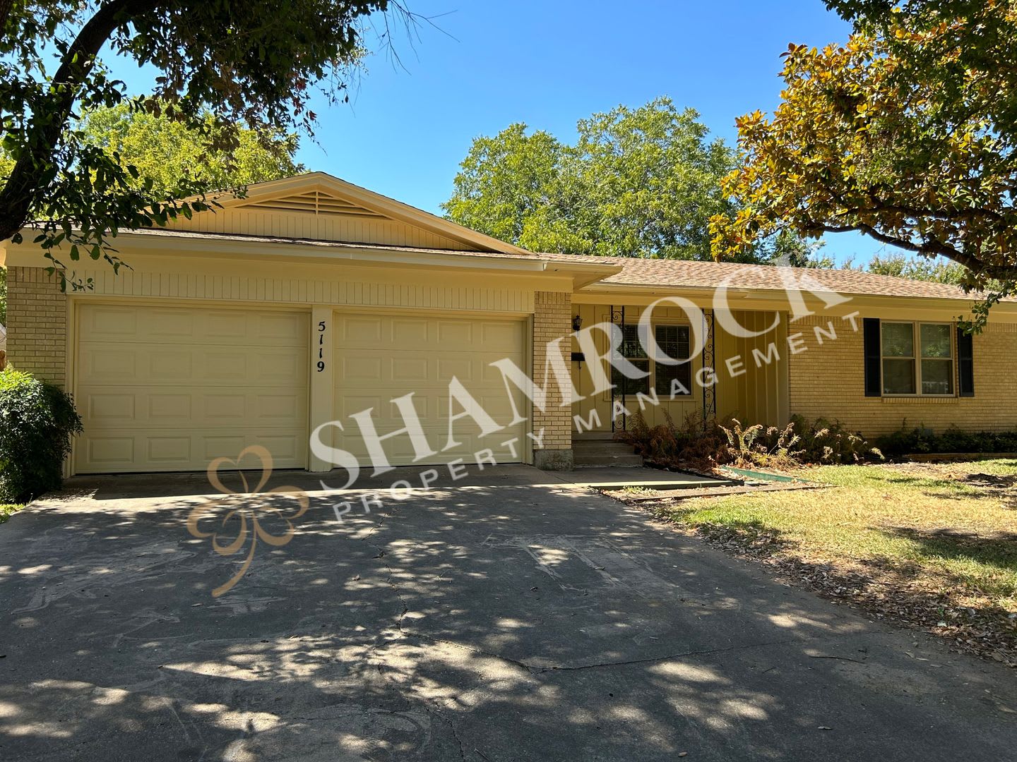 Updated 3 2 In Lake Air Estates – photo 2