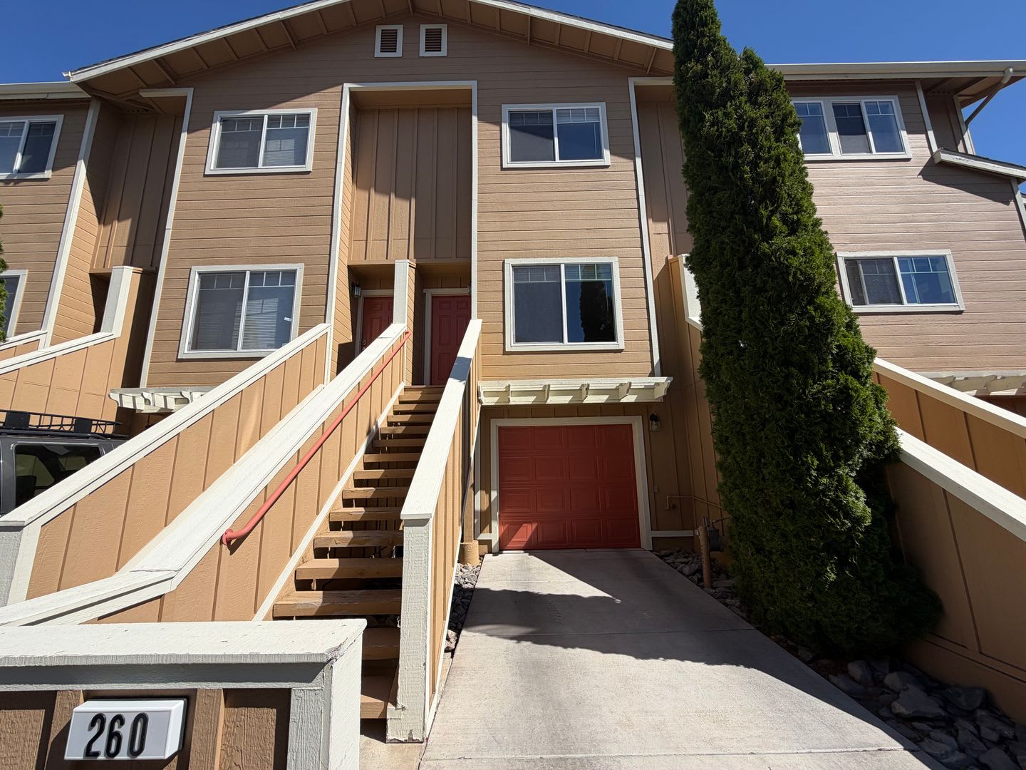 260 John Eugene Ct – photo 1