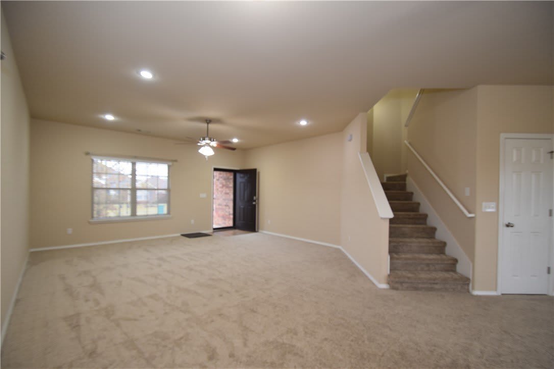 2914 N 14Th Court – photo 3