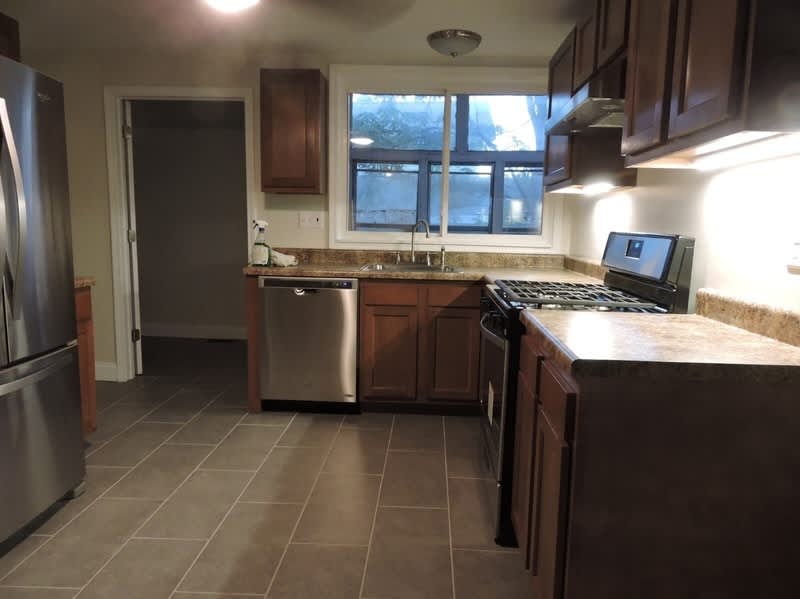 202 Cayuga Street – photo 1