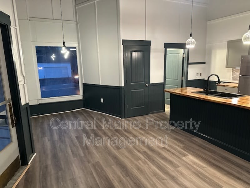 37 Main Street – photo 3