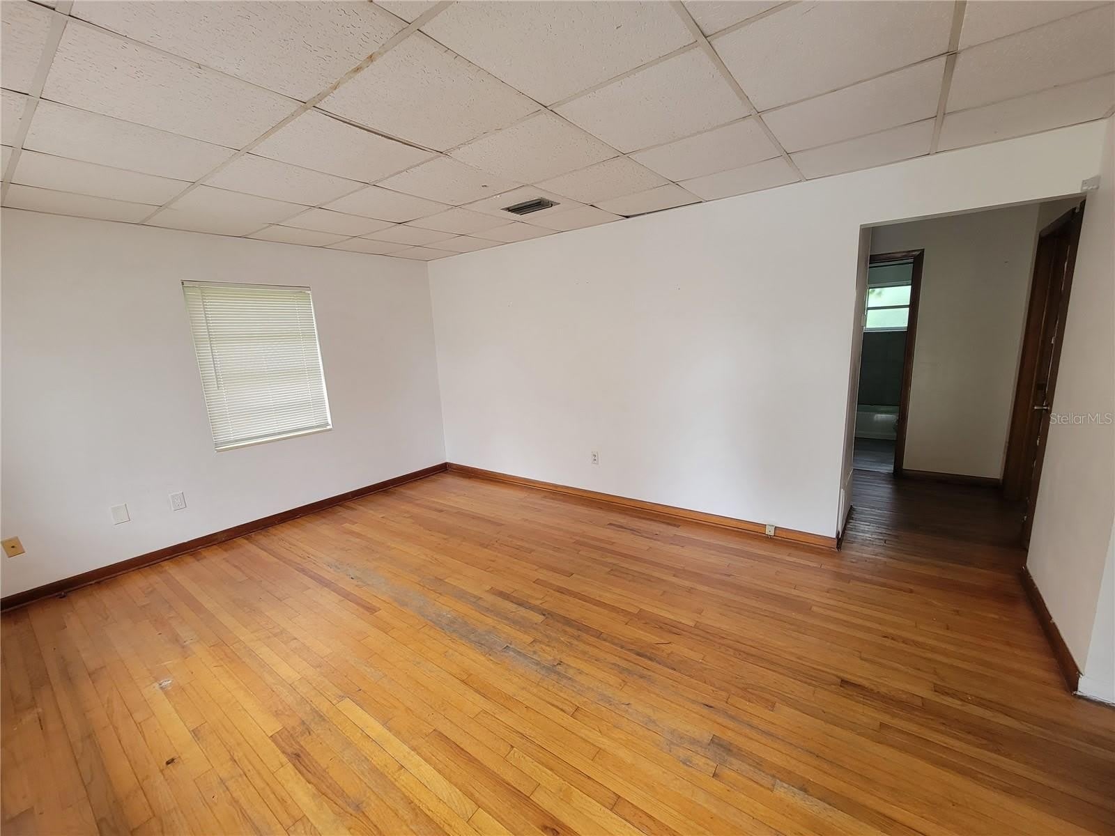 5939 SE HOLLY Road – photo 2