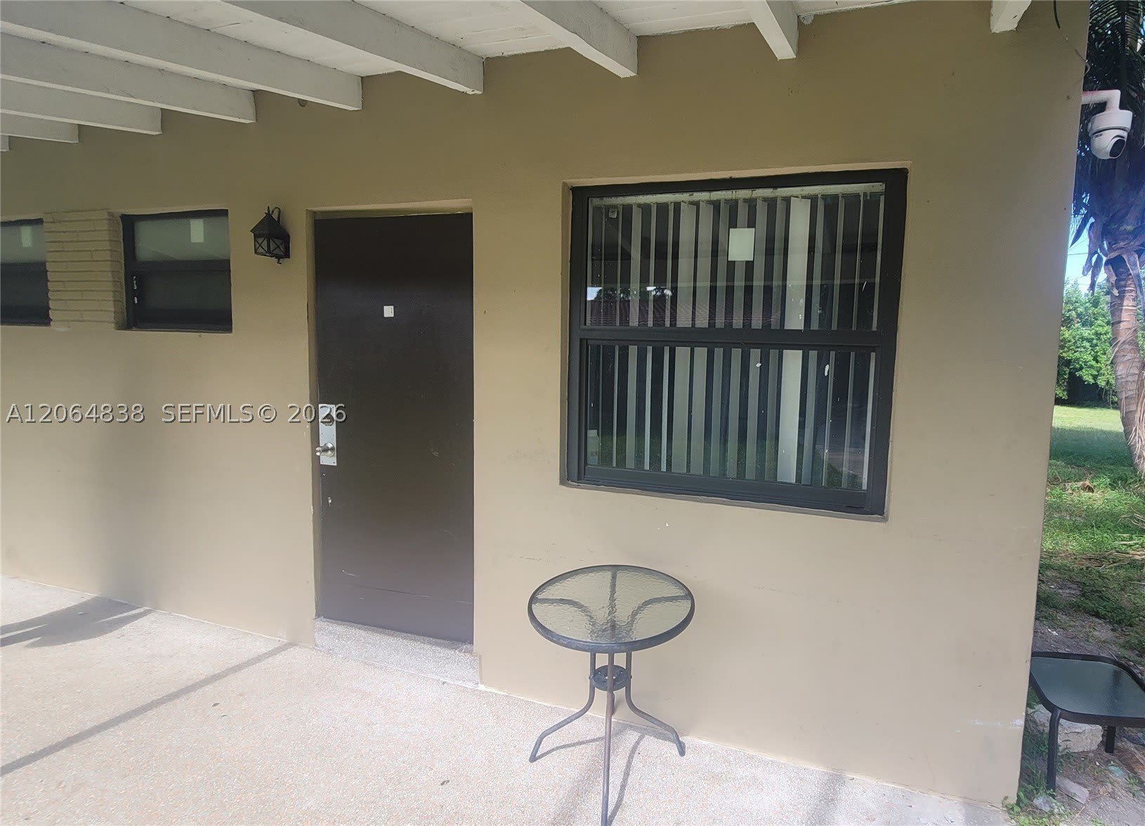 2742 Johnson St – photo 1