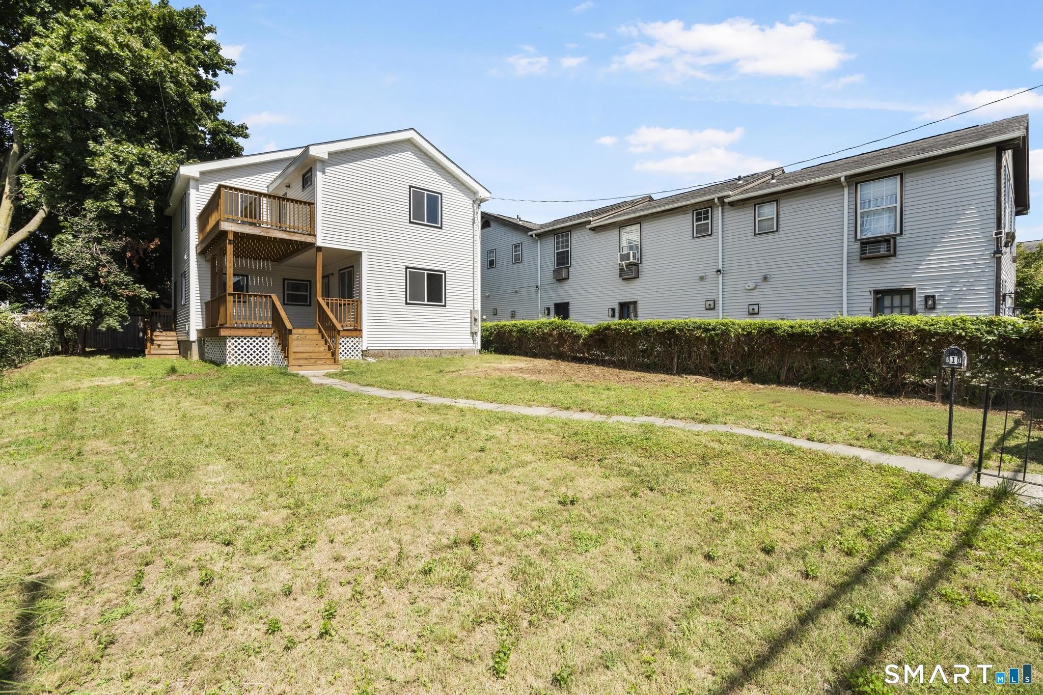 810 Brewster Street – photo 3