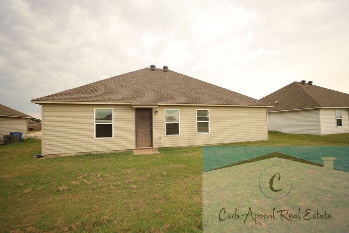 3718 Churchill Drive – photo 2