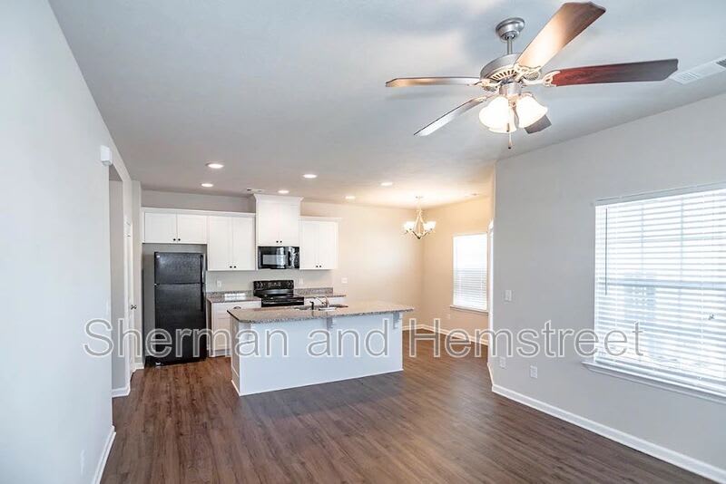 803 Joiner Circle – photo 3