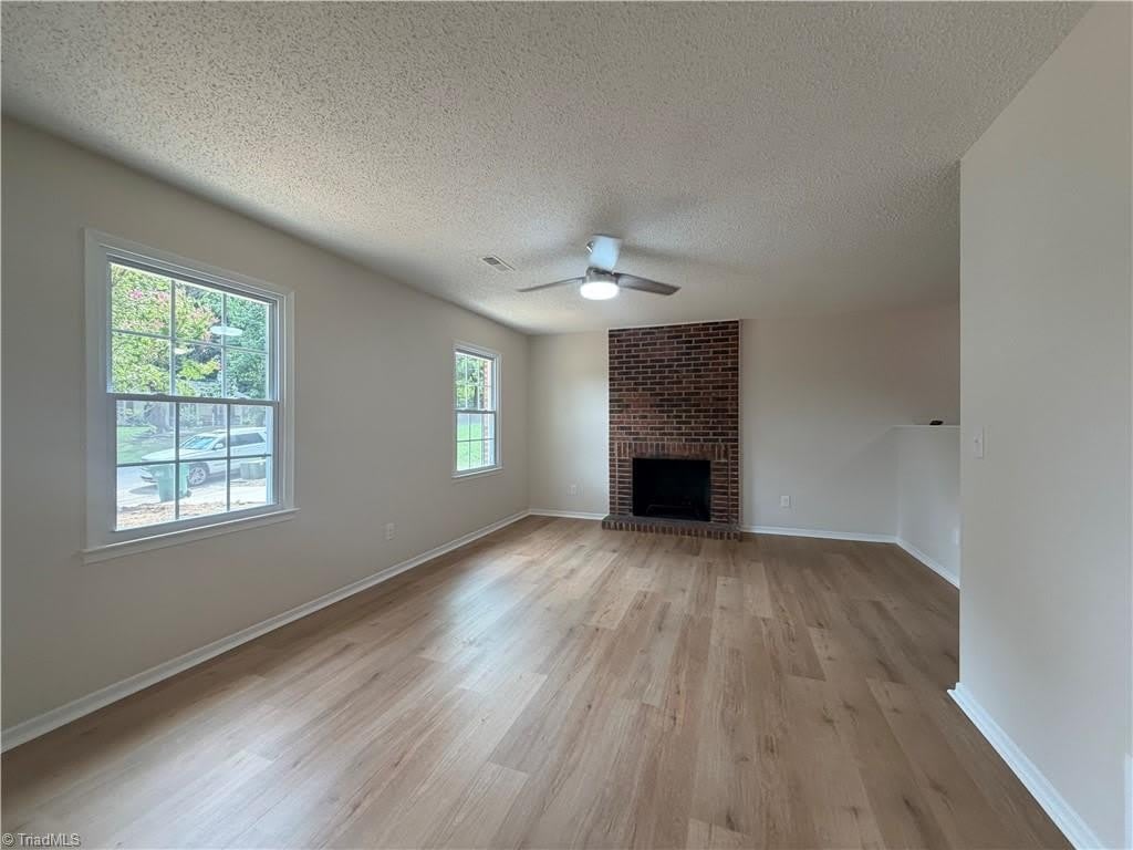705 Lakecrest Avenue – photo 5