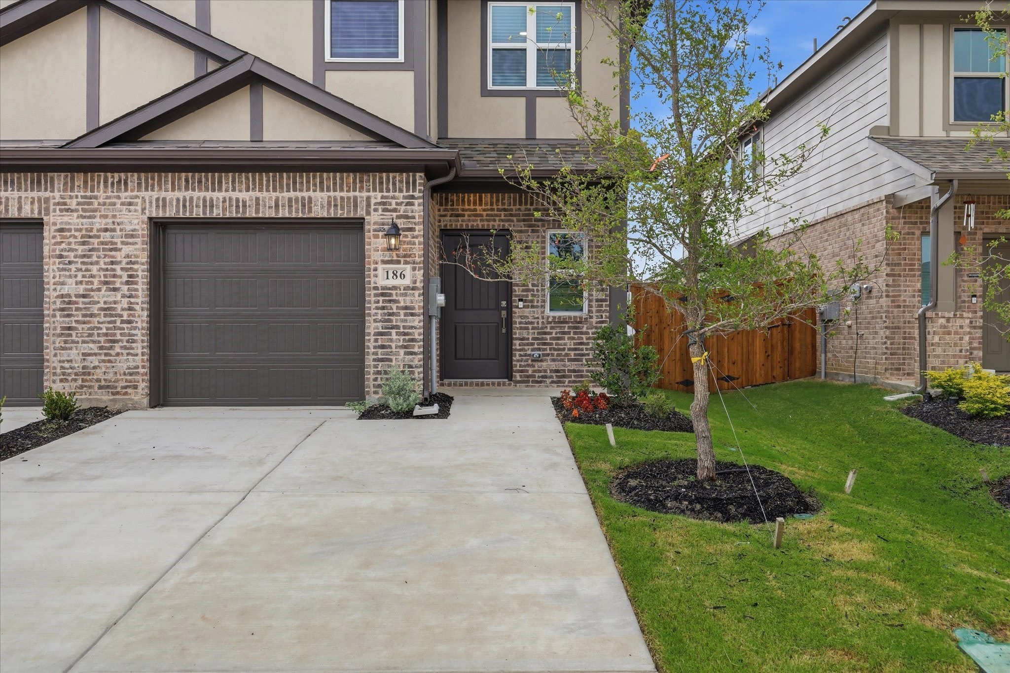 186 Balboa Lane – photo 2