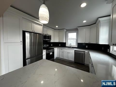 195 Closter Dock Road – photo 2
