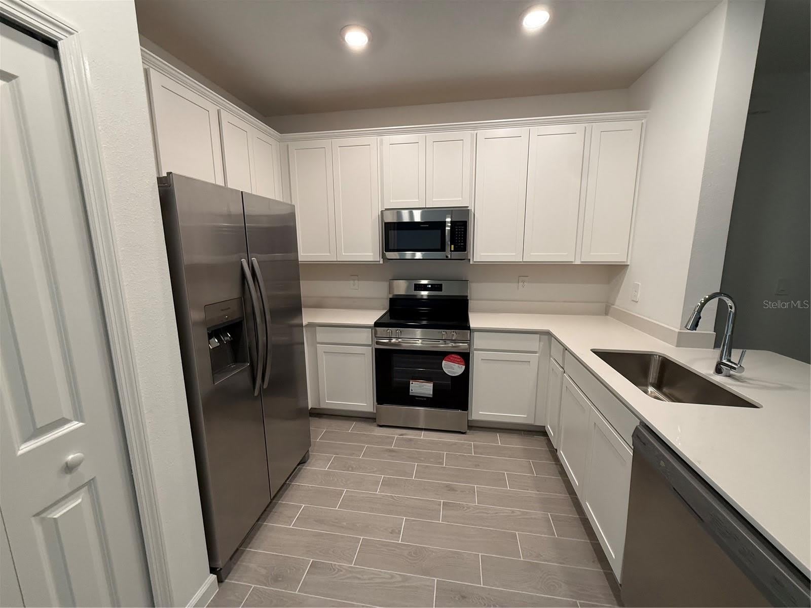 3674 SE 37TH Court – photo 3