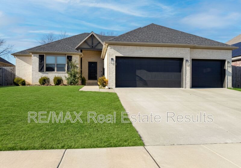 751 Spicewood Trl – photo 2