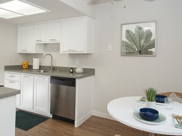 Carmichael Court – photo 1