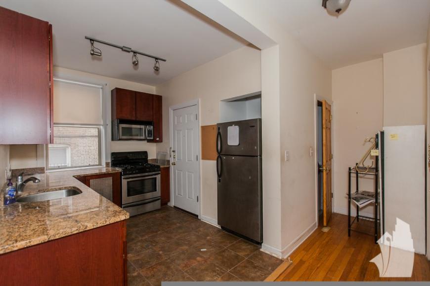 1950 West Leland Ave. – photo 2
