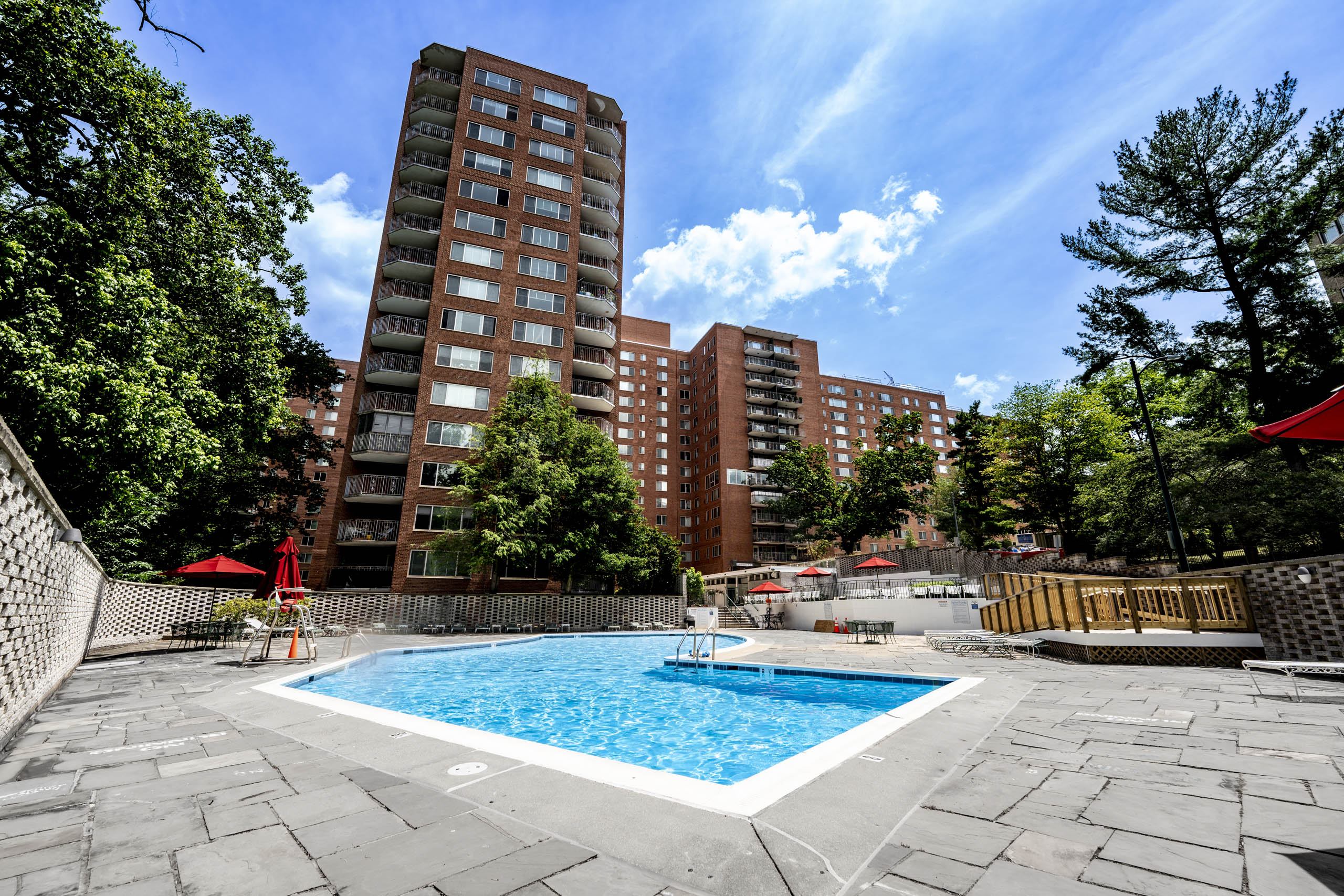 4000 Massachusetts Avenue Apartments – photo 2