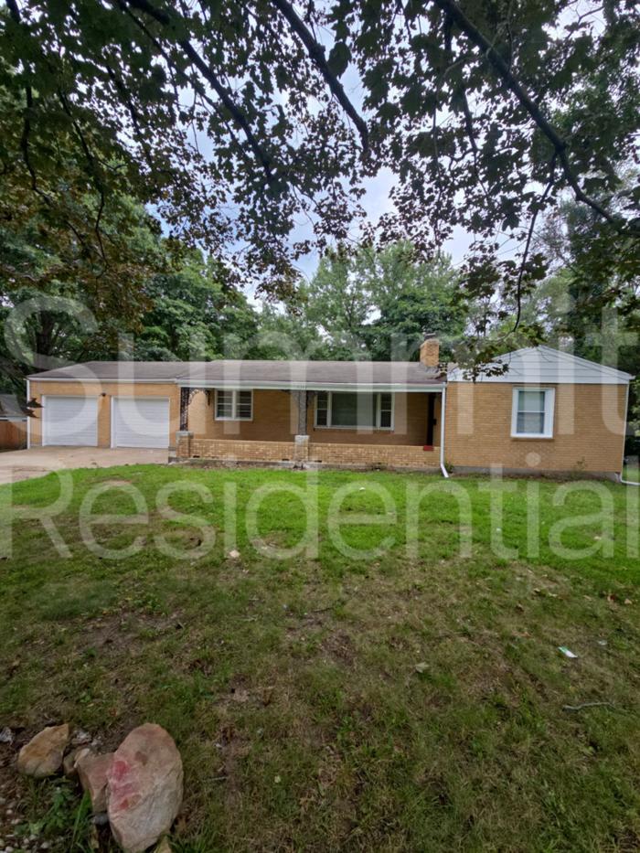 5353 Blue Ridge Boulevard – photo 2