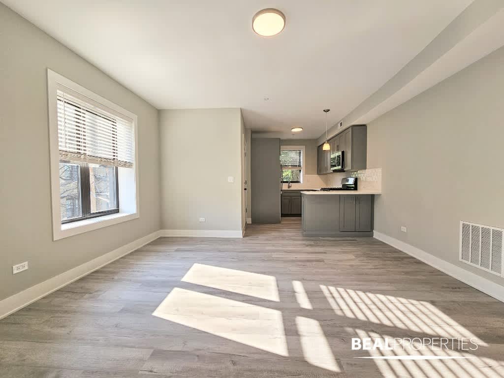 1135 Oak Ave – photo 5