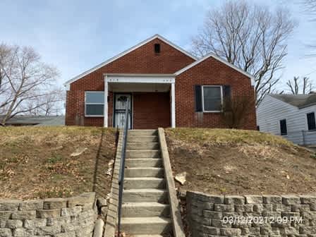 618 Henry Street – photo 1