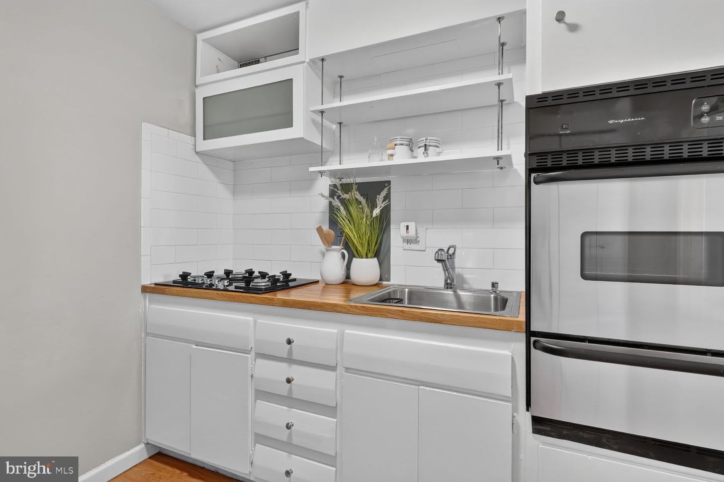 730 24TH ST NW #512 – photo 5