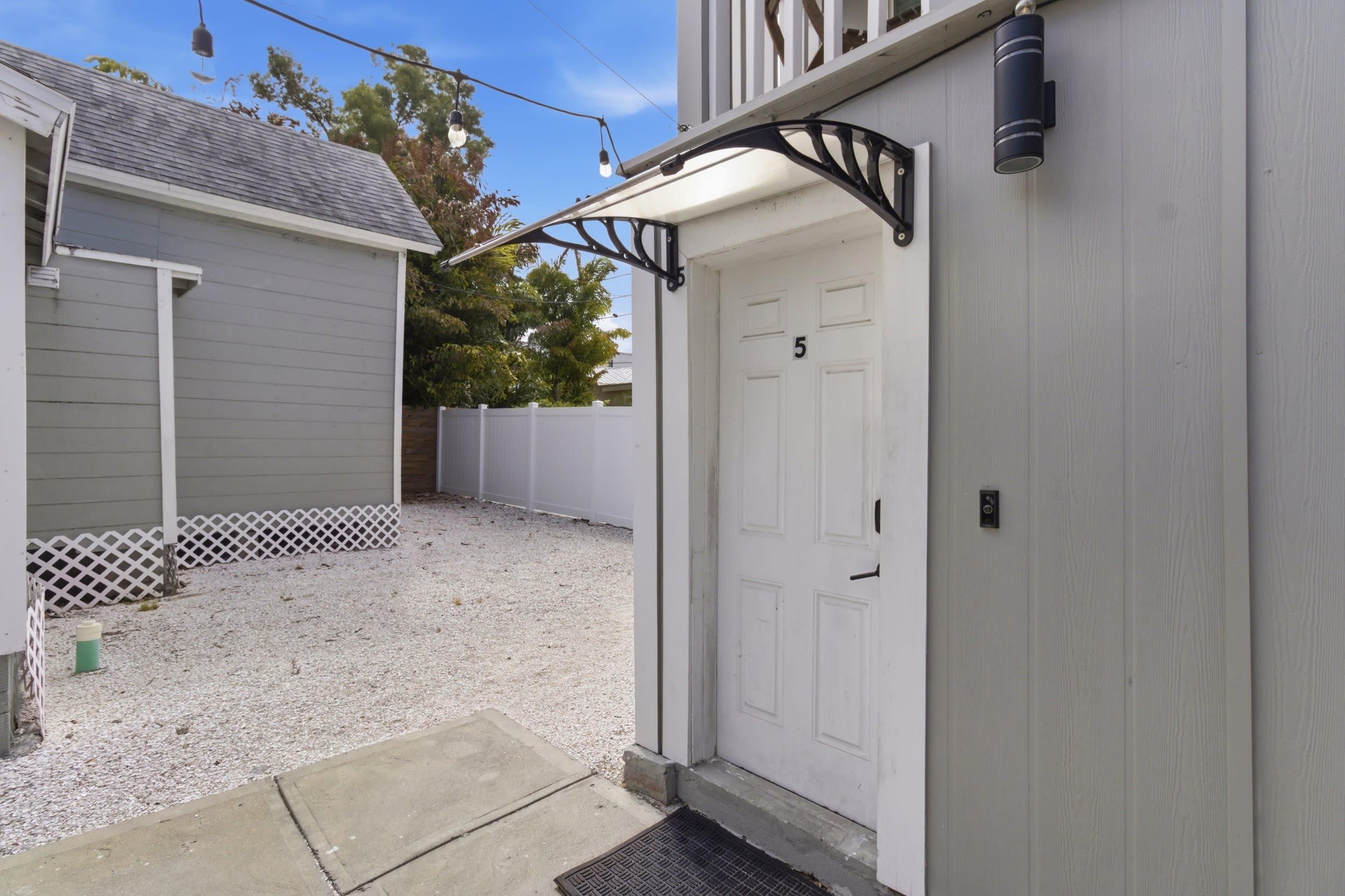 308 W Amelia Ave – photo 2