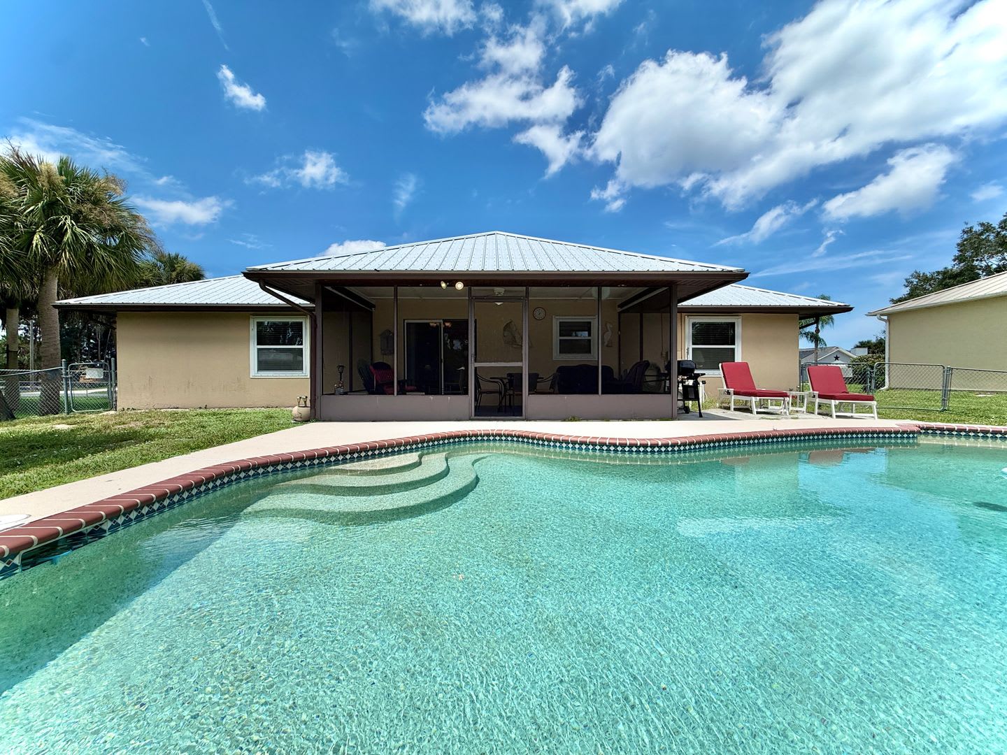 Available monthly Rental 2026 in heart of Sebastian – photo 4