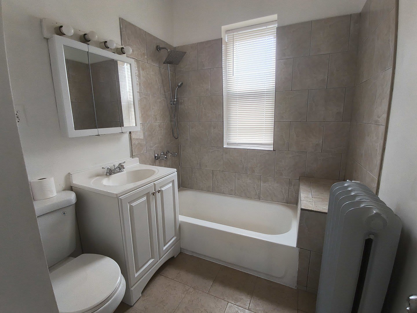 2542 W 64th Street – photo 3