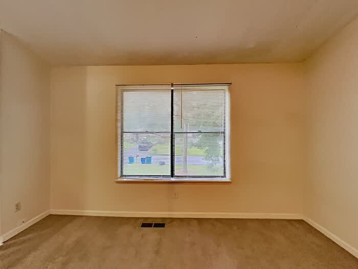 8401 Beechwood Trce – photo 5