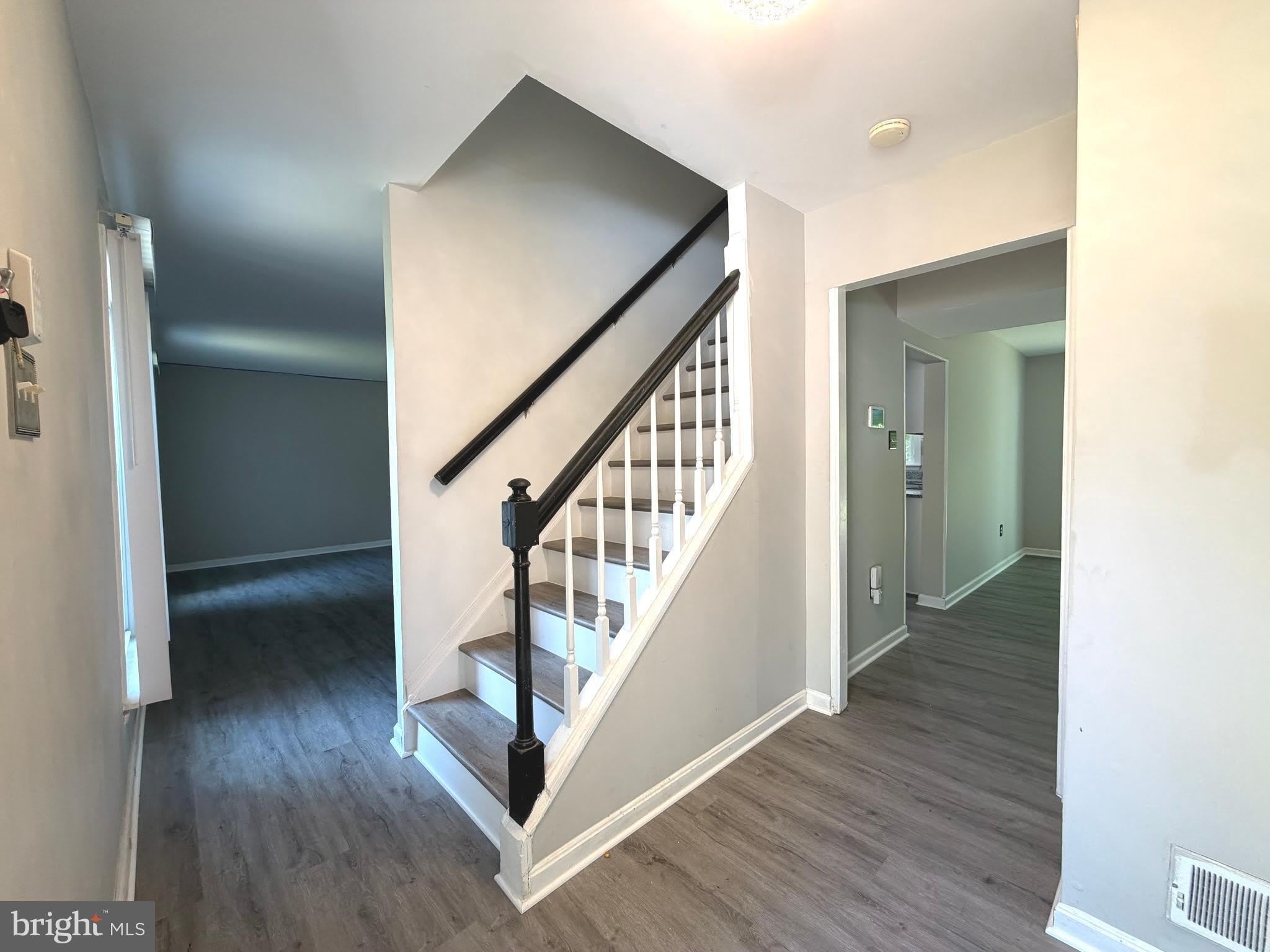 2063 RED SPRUCE Court – photo 2
