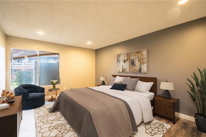 1565 Border Ave Apt B – photo 2