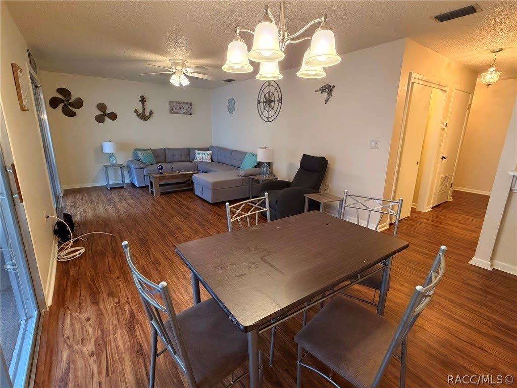 2400 Forest Drive – photo 3
