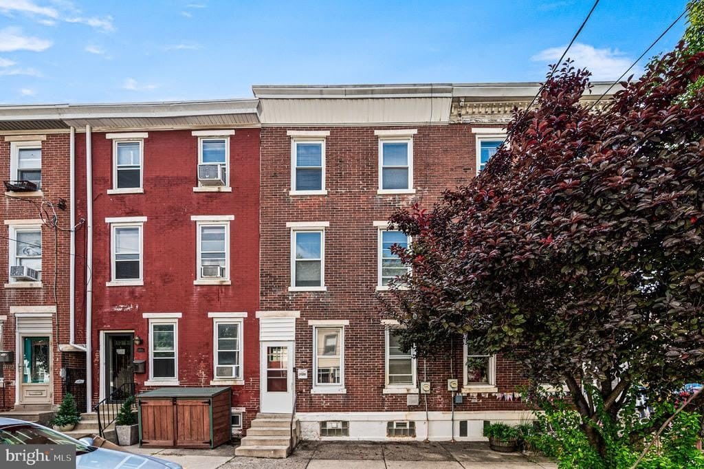 3126 N 35TH STREET – photo 1